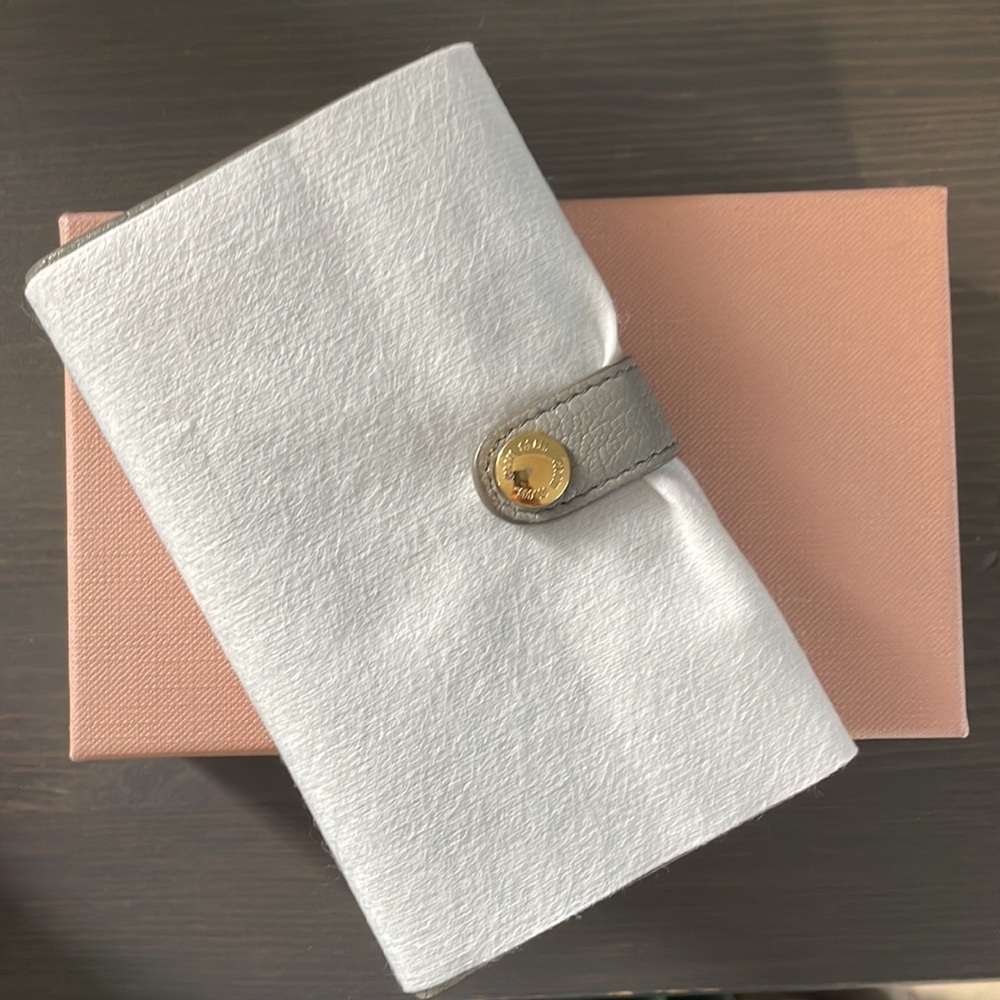 SOLD!! Miu Miu wallet - Picture 17 of 17